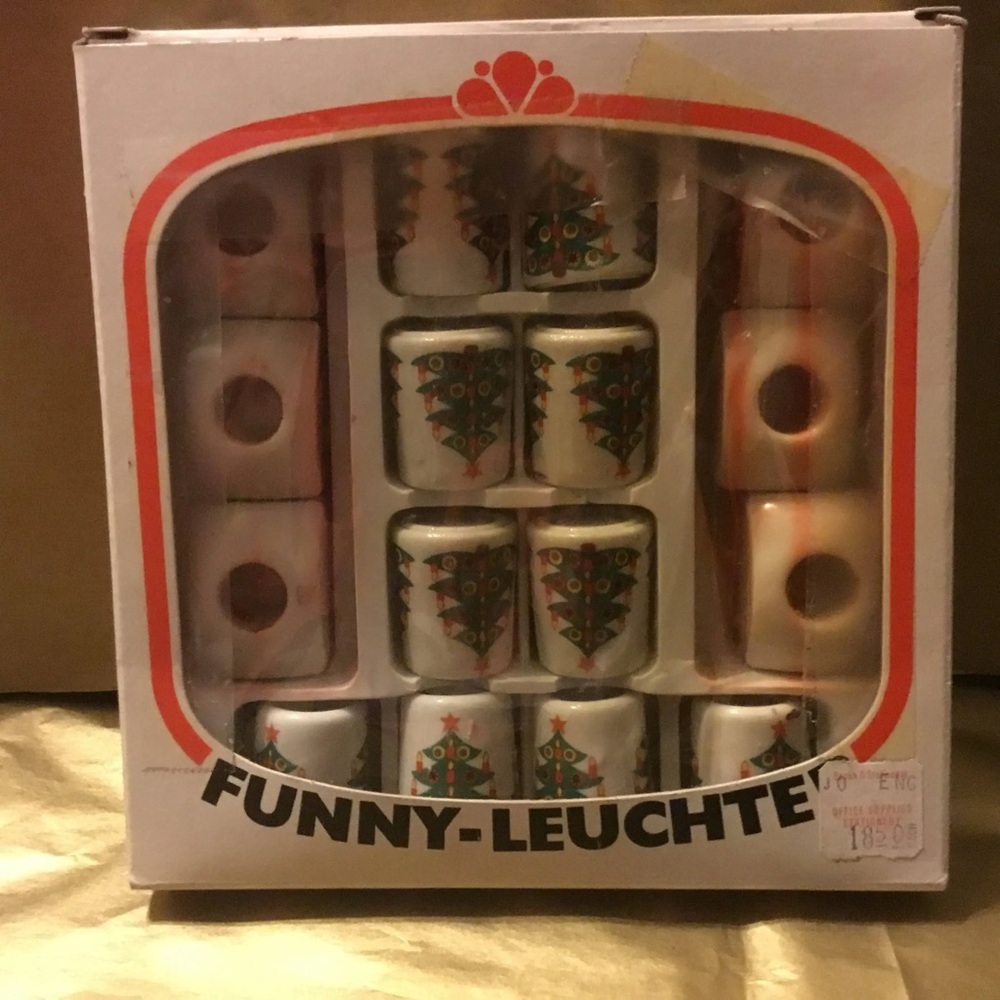 Funny-Leuchte Candle Set - vintage Biedermeir 10 porcelain candle holders.